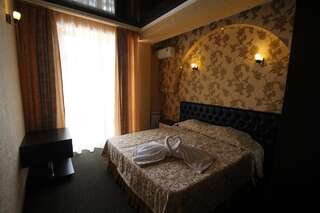 Гостиница Золотая Империя Лазаревское Стандартный двухместный номер с 1 кроватью или 2 отдельными кроватями-7